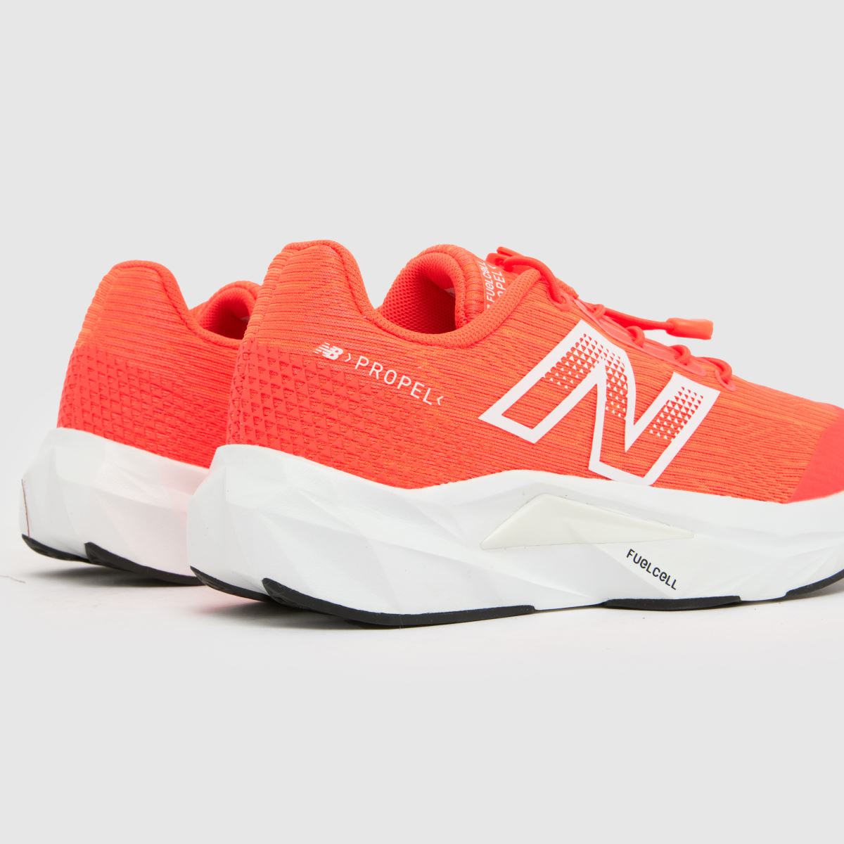 New Balance FuelCell Propel V5 Youth in Orange New Balance FuelCell Propel V5 4