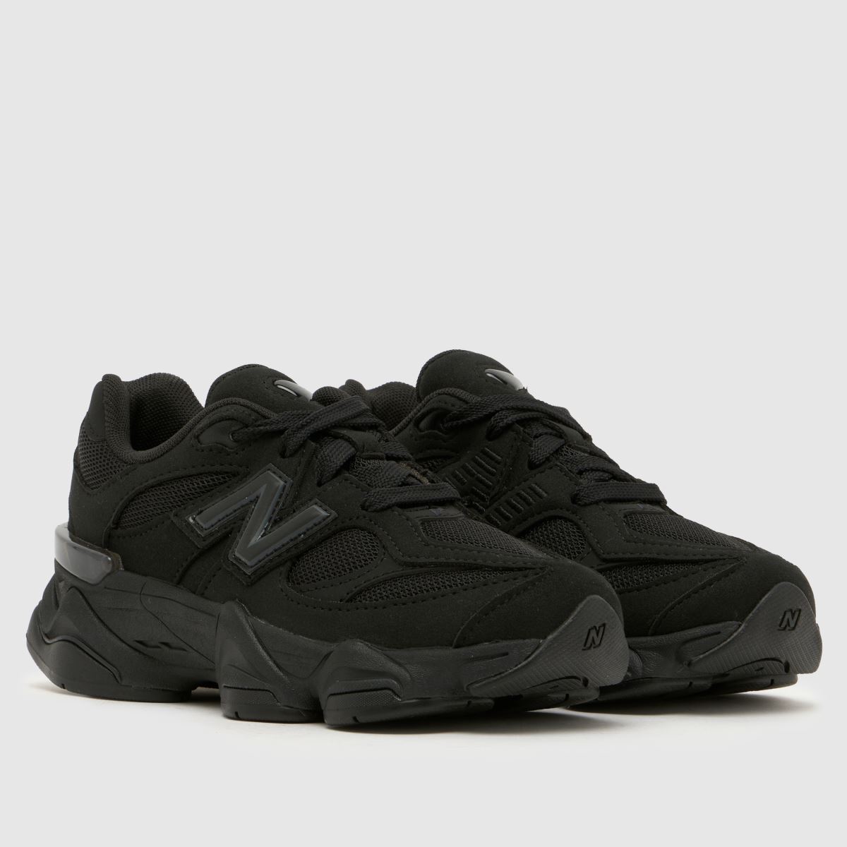 New Balance 9060 Junior in Black New Balance 9060 1