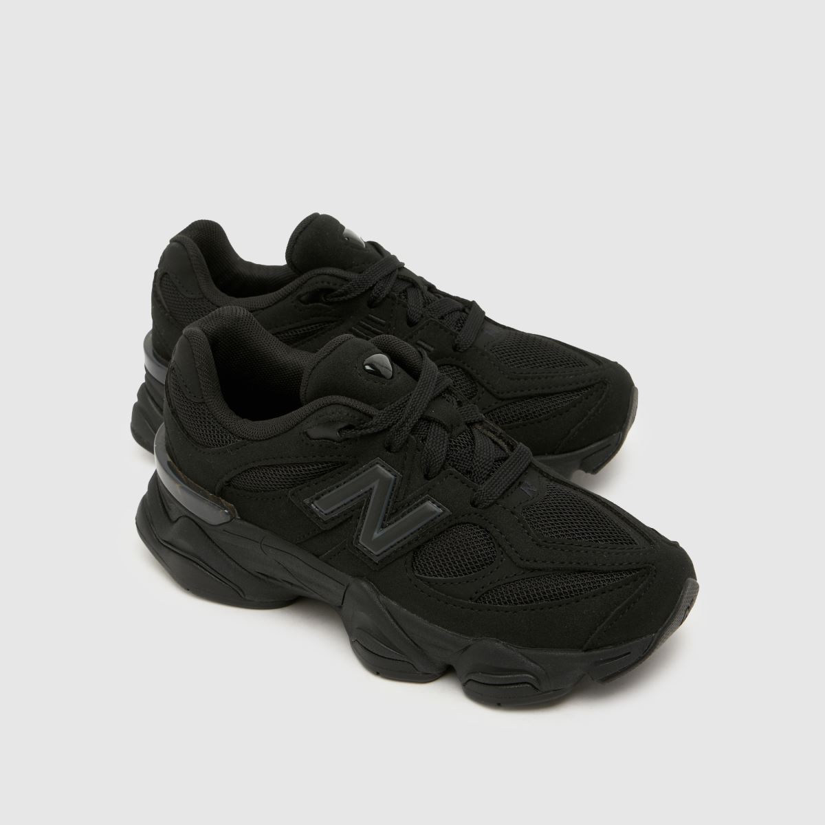 New Balance 9060 Junior in Black New Balance 9060 4