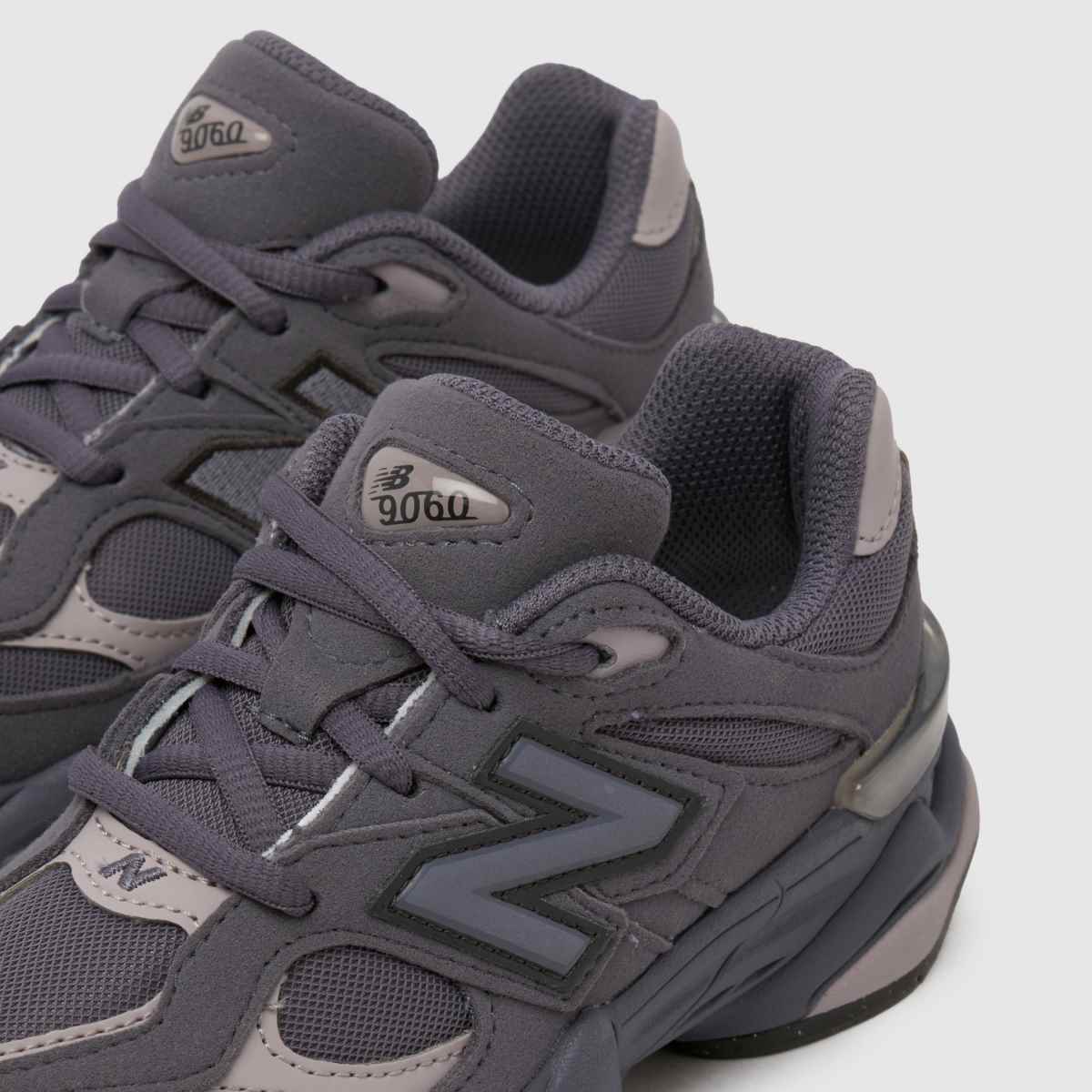 New Balance 9060 Junior in Dark Grey New Balance 9060 7