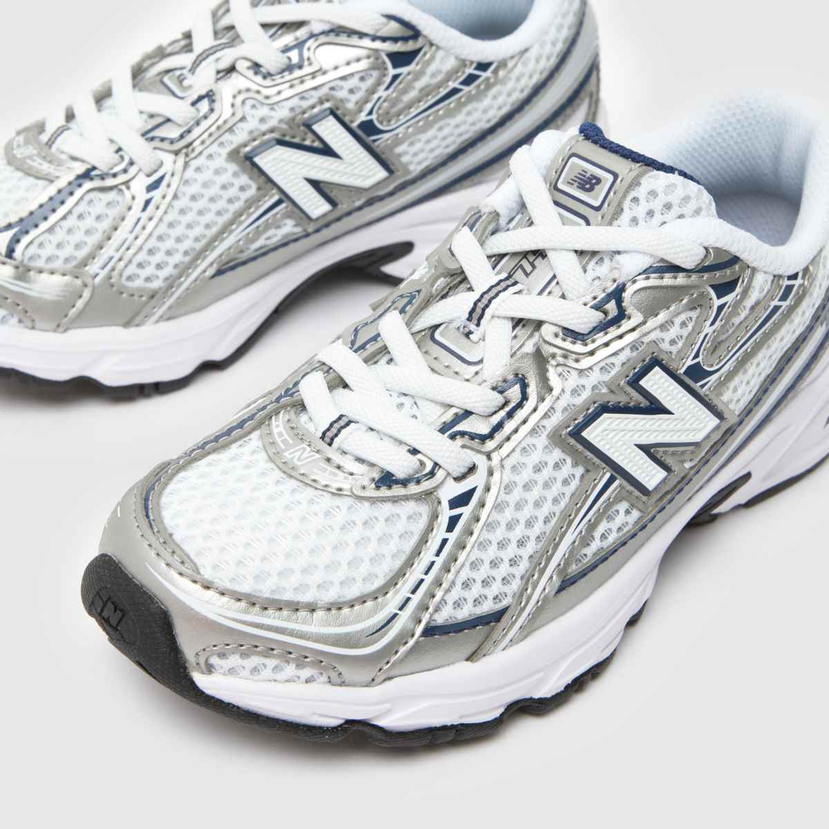 New Balance White & Navy 740 Junior Trainers