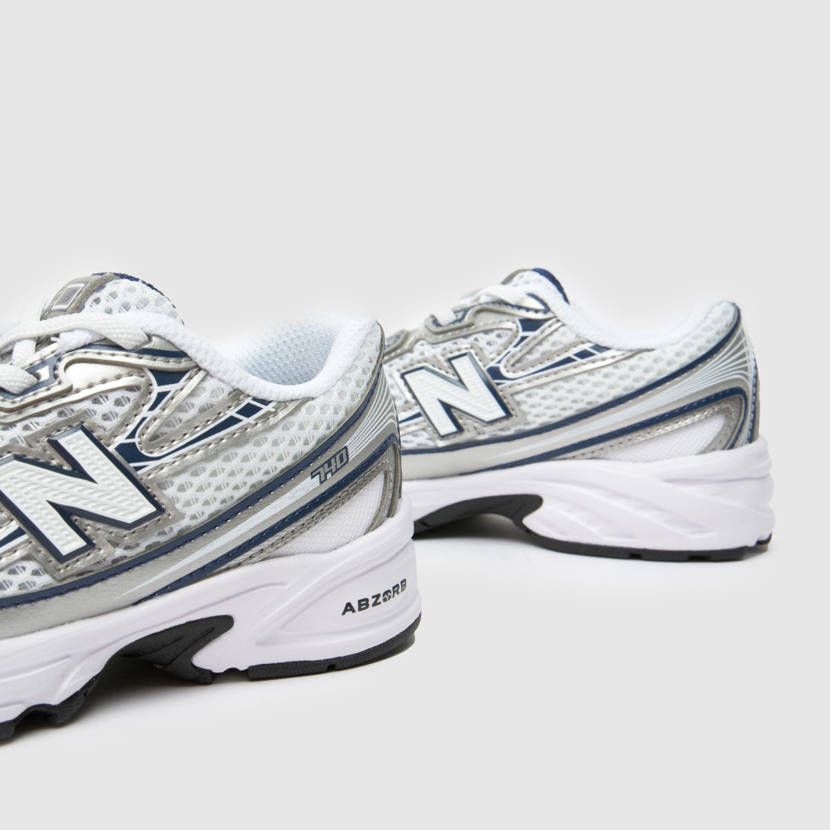 Kinder New Balance Weiß-marineblau 740 Sneaker New Balance 740 7