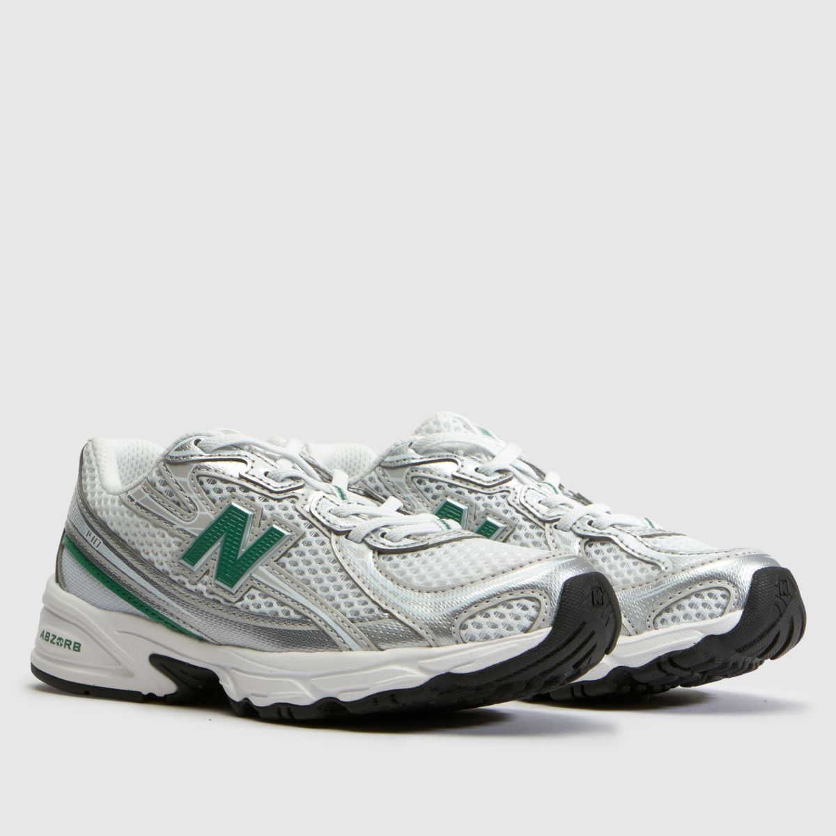 New Balance 740 Junior in White & Green New Balance 740 1