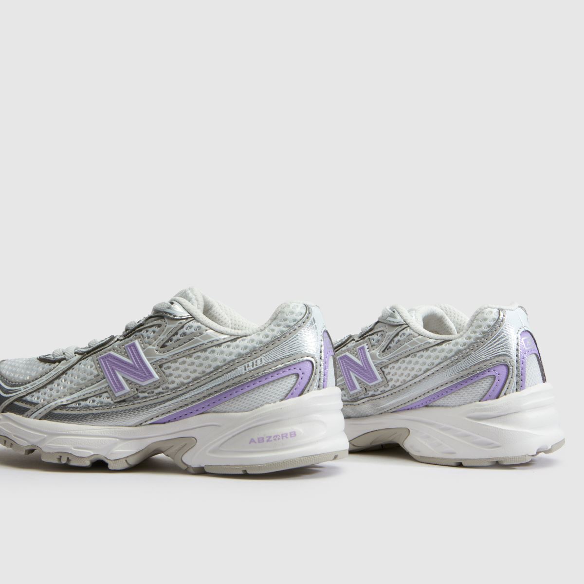 New Balance 740 Junior in White & Purple New Balance 740 7
