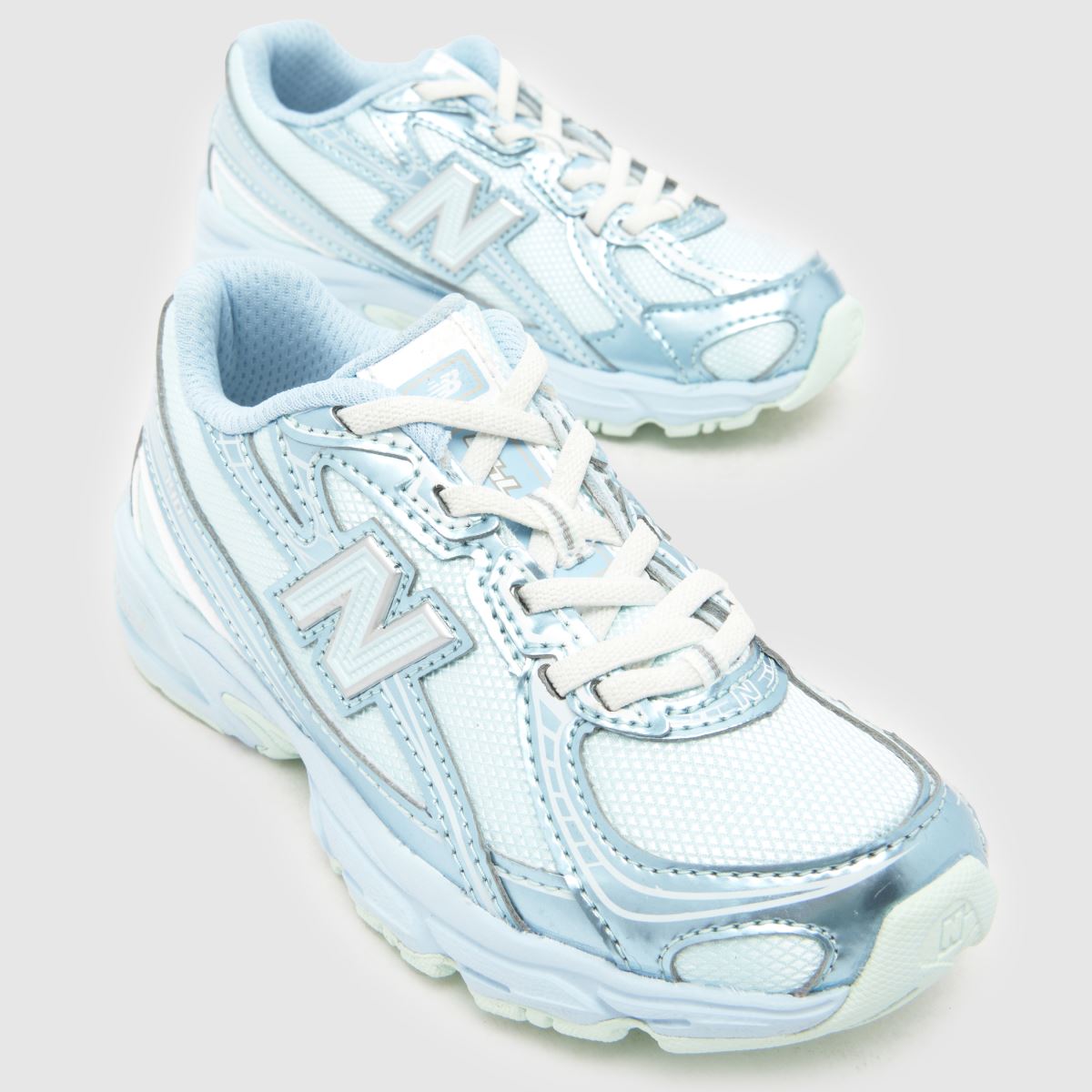 New Balance 740 Junior in Pale Blue New Balance 740 4