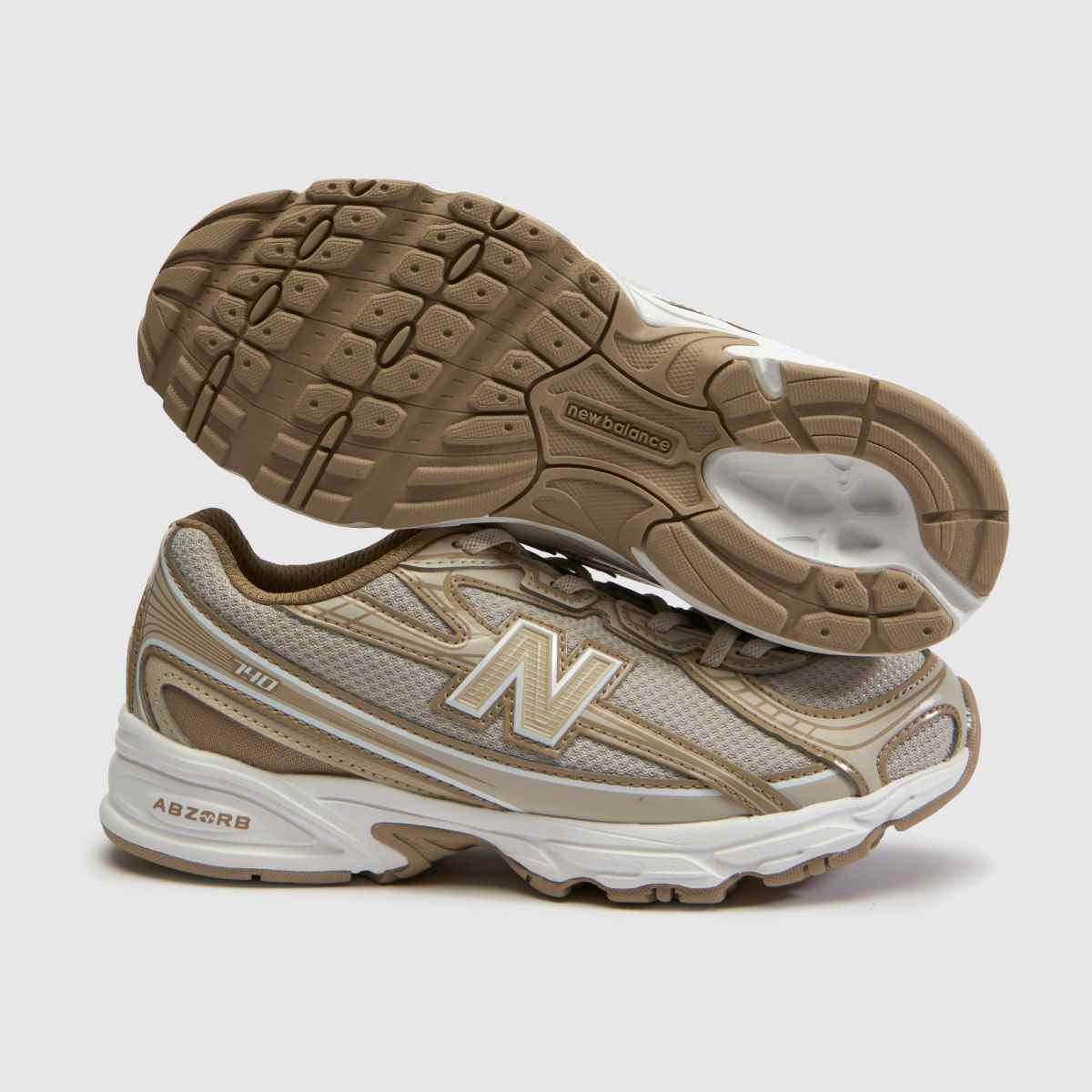 New Balance 740 Junior in Beige New Balance 740 4