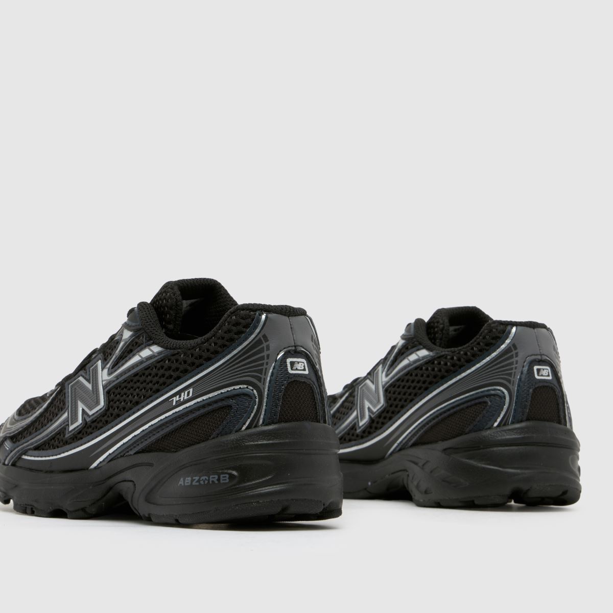 New Balance 740 Junior in Black Multi New Balance 740 7