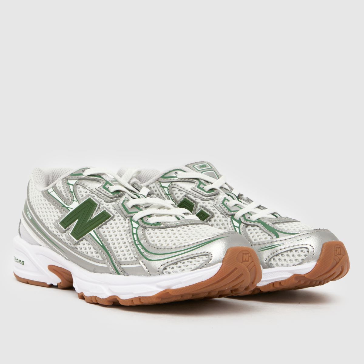 New Balance 740 Junior in Silver Multi New Balance 740 1