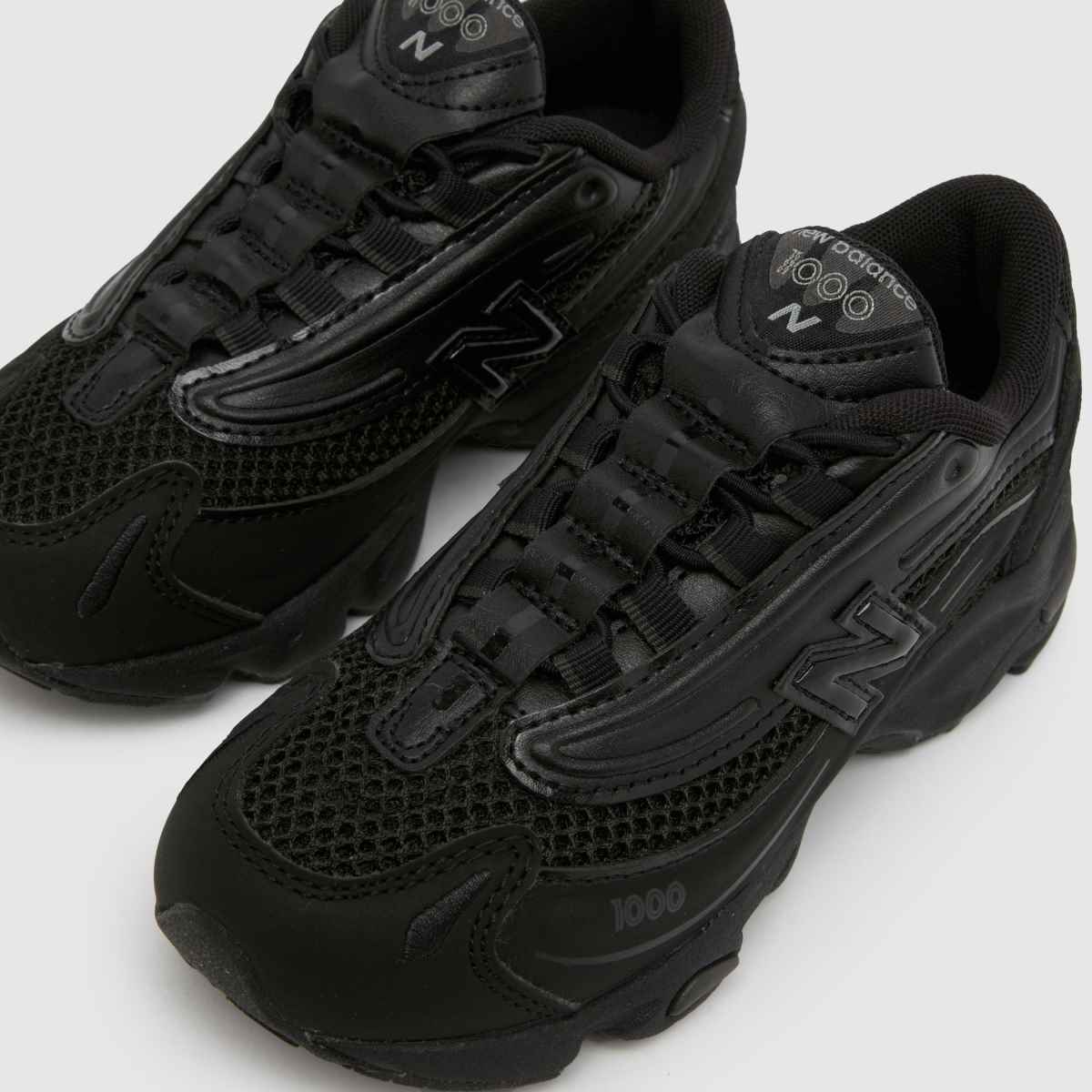 New Balance 1000 Junior in Black New Balance 1000 4