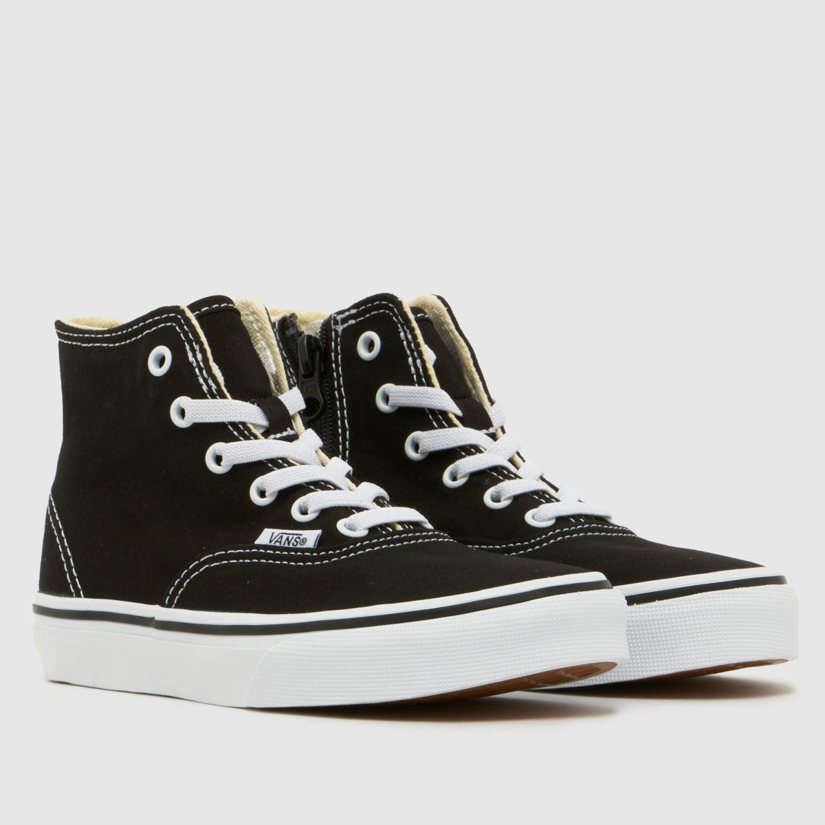 Vans Authentic Hi 2.0 Junior in Black & White Vans Authentic Hi 2.0 1