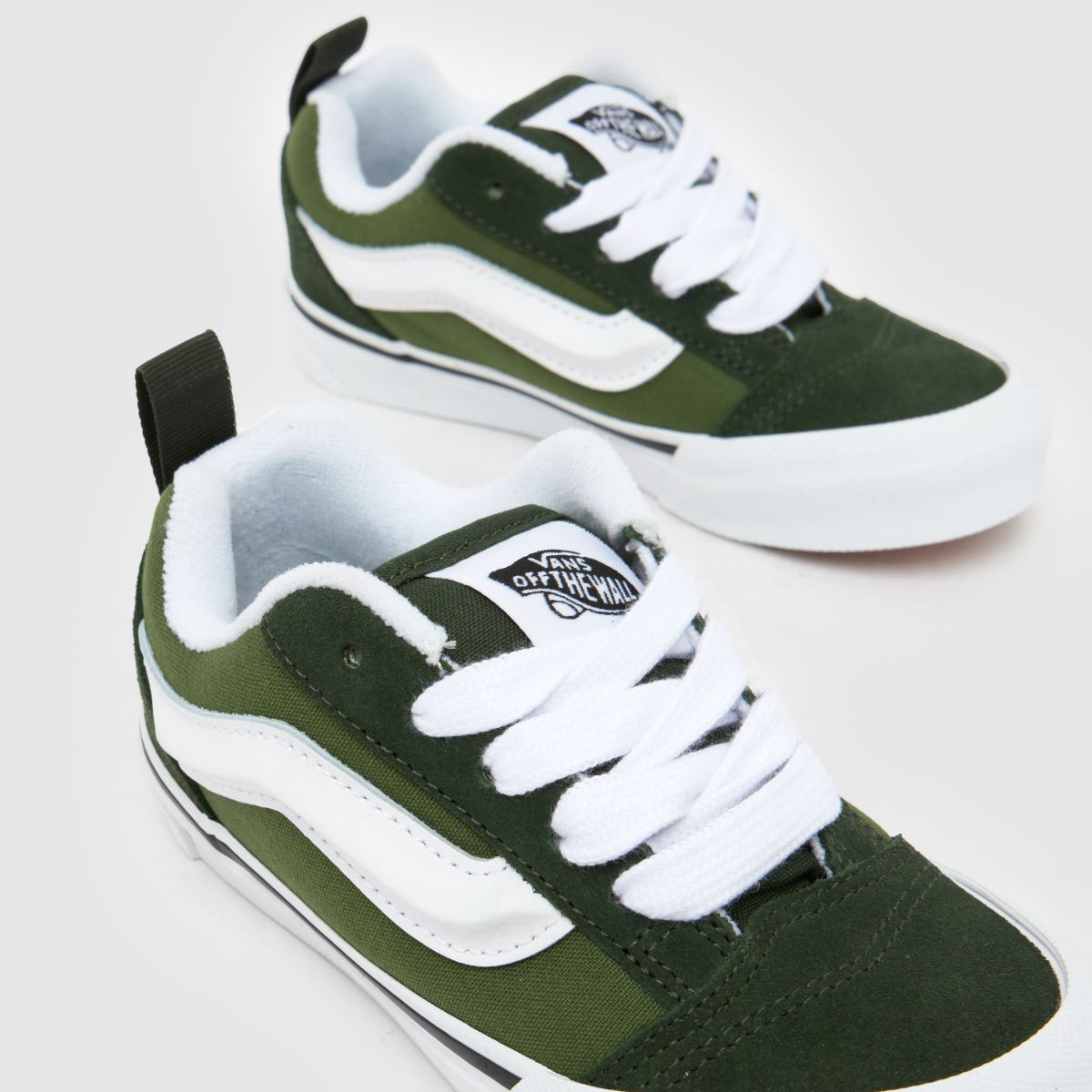 Vans Knu Skool Junior in Dark Green Vans Knu Skool 4