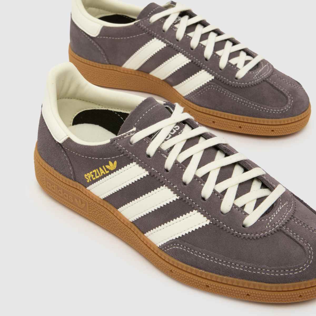 adidas Handball Spezial Youth in White & grey adidas Handball Spezial 4