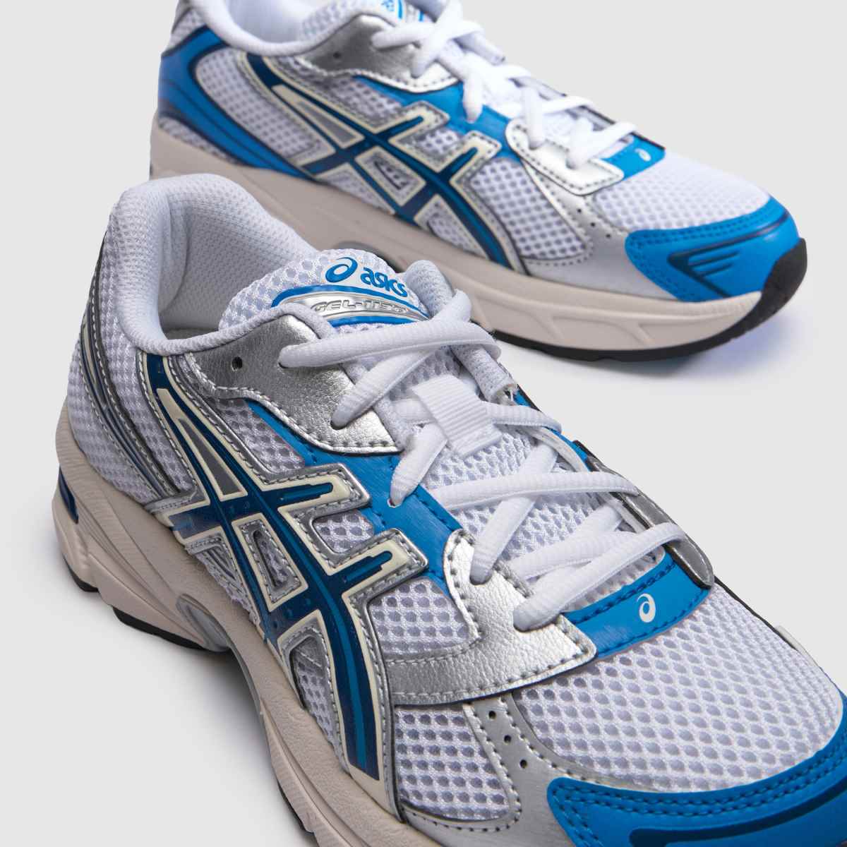 ASICS GEL-1130 Youth in White & Blue ASICS GEL-1130 4