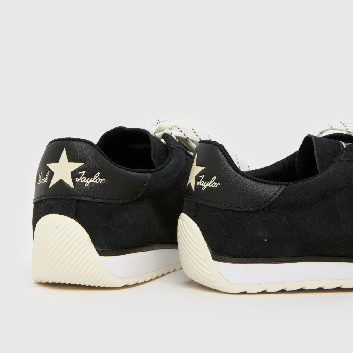 Converse Chuck Taylor Lo Youth in Black Converse Chuck Taylor Lo 7