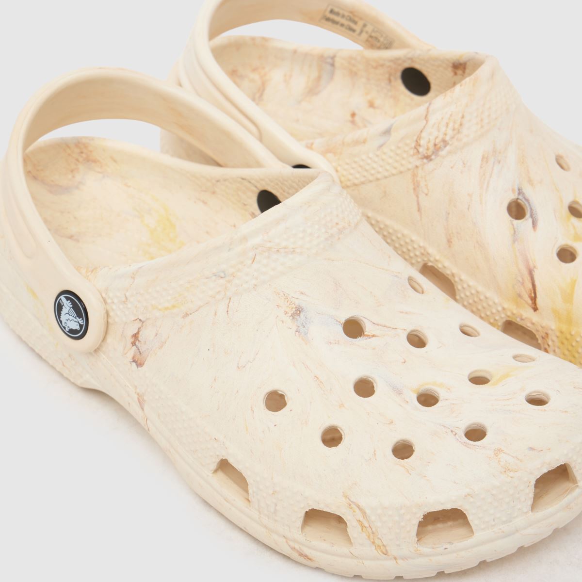 Crocs Classic Clog Youth in Beige Crocs Classic Clog 4