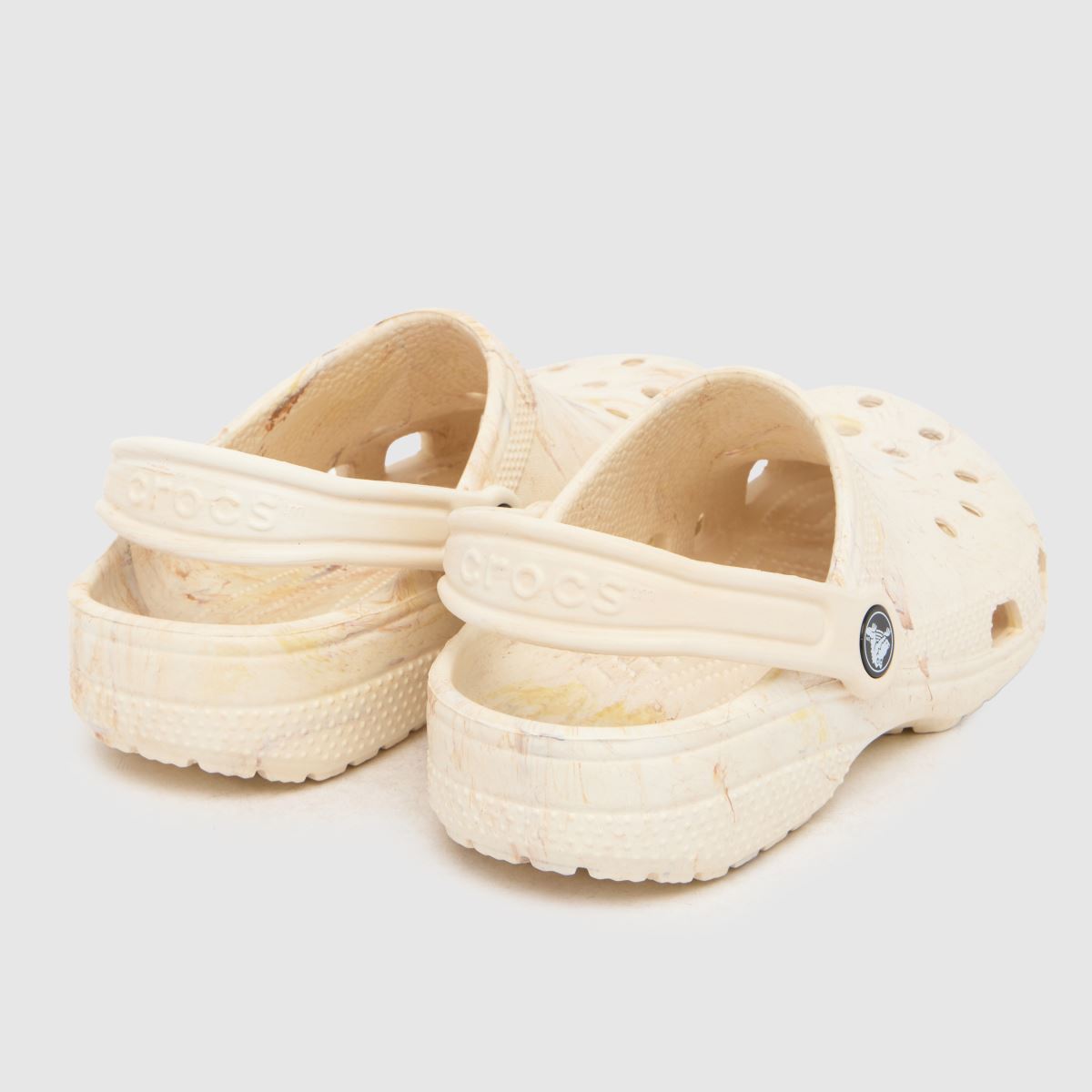 Crocs Classic Clog Youth in Beige Crocs Classic Clog 7