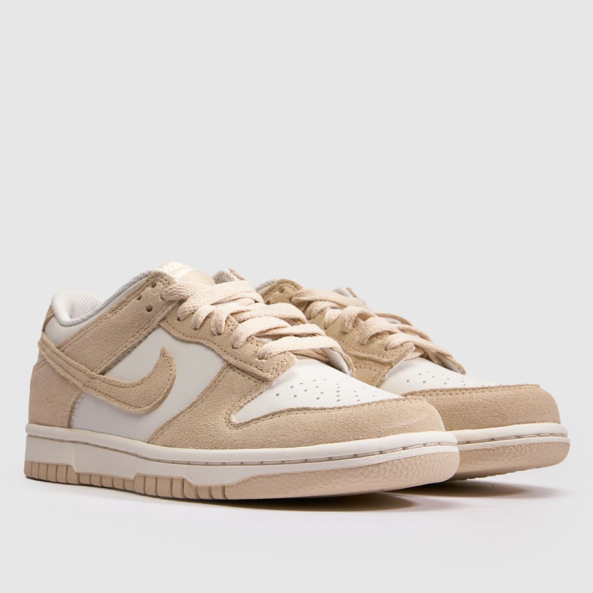 Nike Dunk Low Youth in White & Beige Nike Dunk Low 1