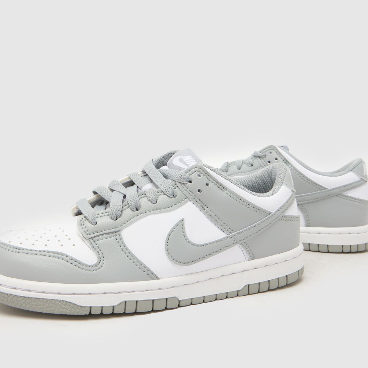Nike Dunk Low Youth in White & grey Nike Dunk Low 7