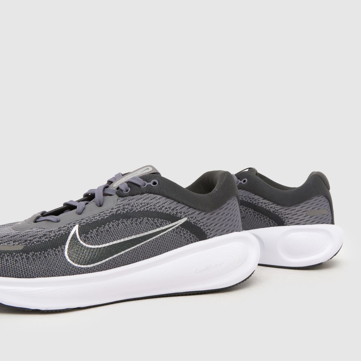 Nike Stellar Ride Youth in Dark Grey Nike Stellar Ride 7