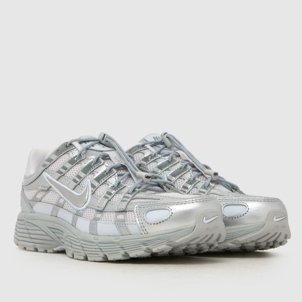 Nike P-6000 Youth in Grey Multi Nike P-6000 1