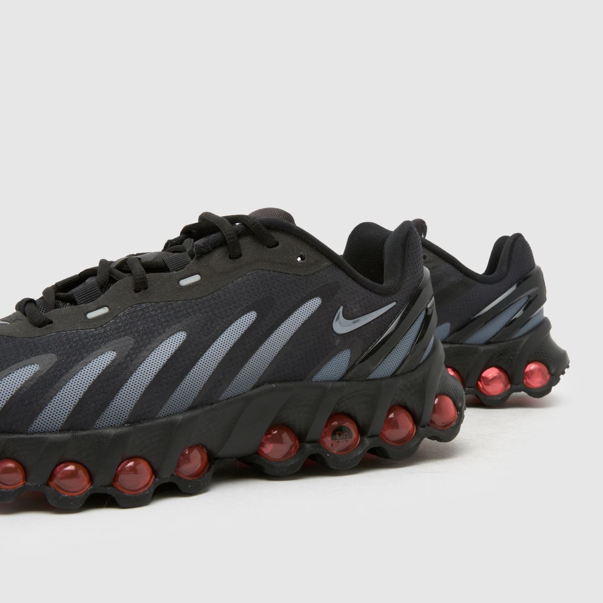 Nike Air Max DN8 Youth in Black & Red Nike Air Max DN8 7