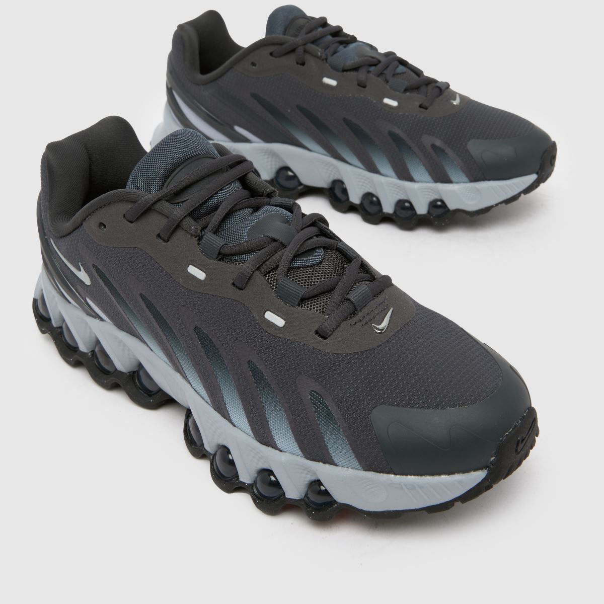 Nike Air Max DN8 Youth in Dark Grey Nike Air Max DN8 4