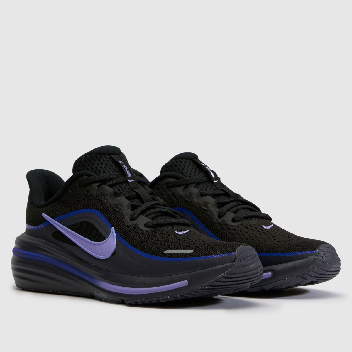 Nike Winflo 12 Youth in Black & Purple Nike Winflo 12 1