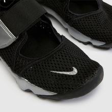 Nike Rift Youth in Black & Silver Nike Rift,3 of 4