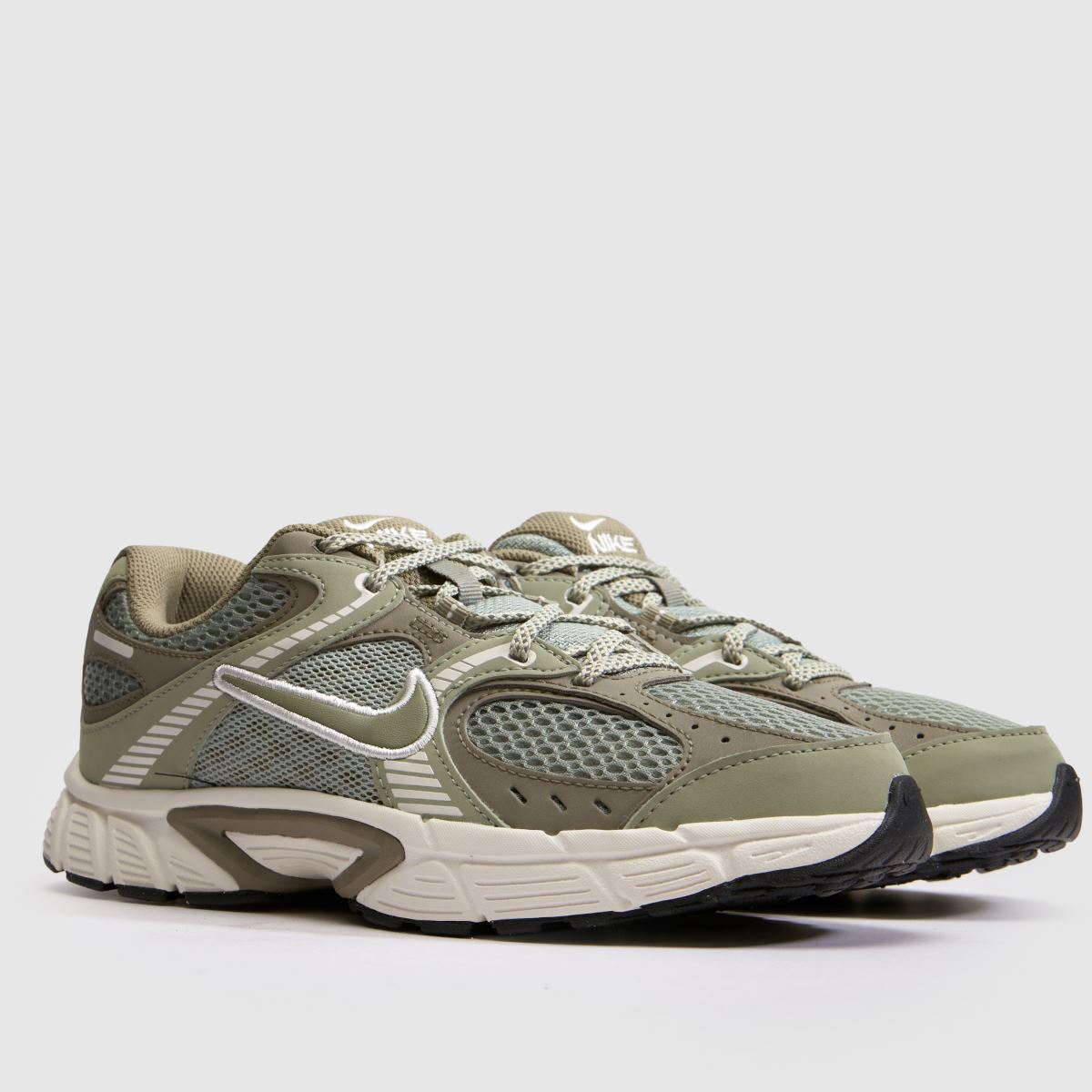 Nike V5 RNR Youth in Khaki Nike V5 RNR 1