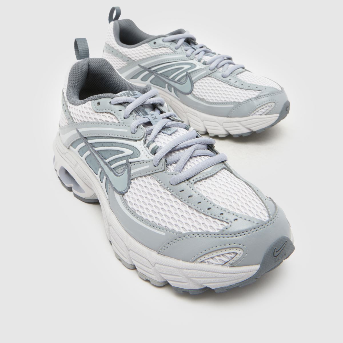 Nike Air Max Moto 2K Youth in Light Grey Nike Air Max Moto 2K 4