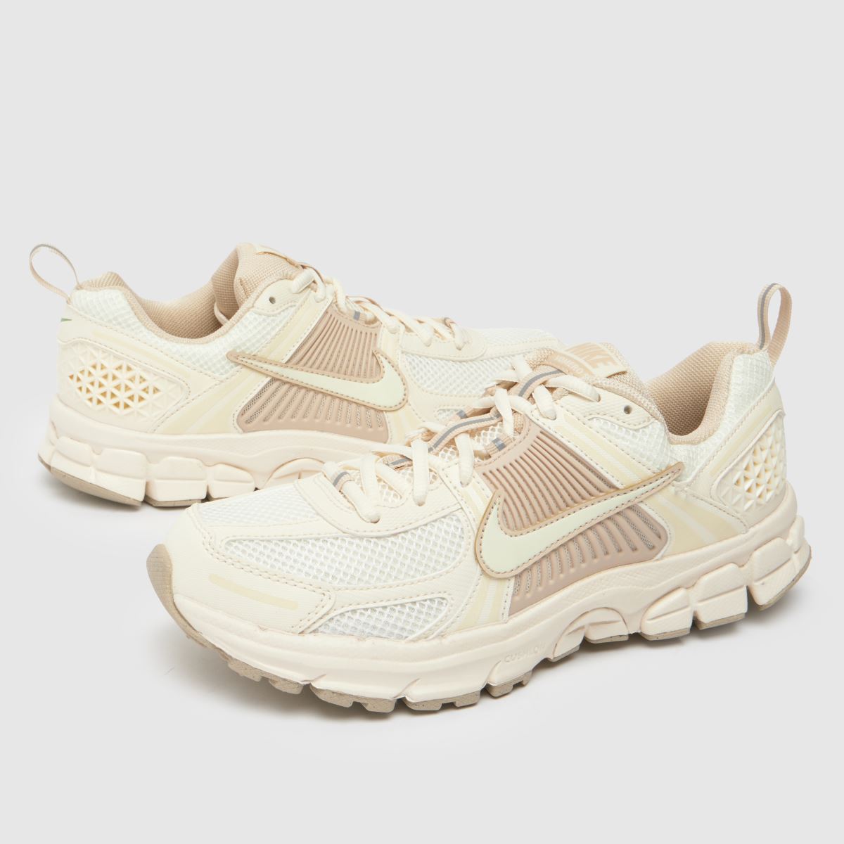 Nike Vomero 5 Youth in Off-White Nike Vomero 5 7
