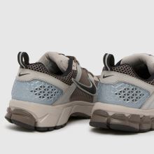 Nike Vomero 5,4 of 4