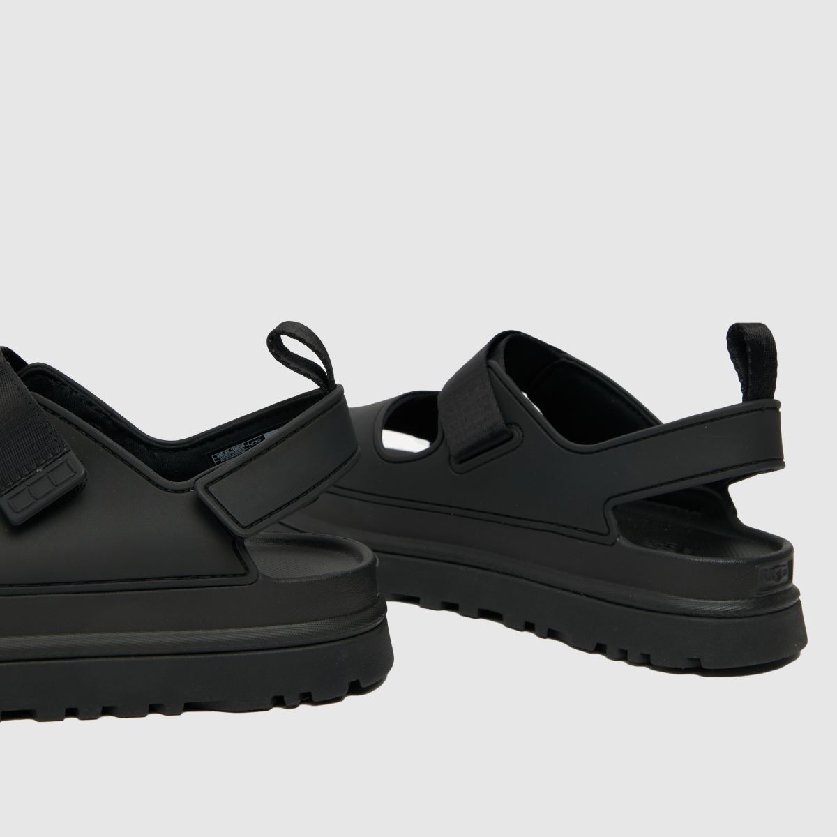 UGG Goldenglow Youth in Black UGG Goldenglow 7