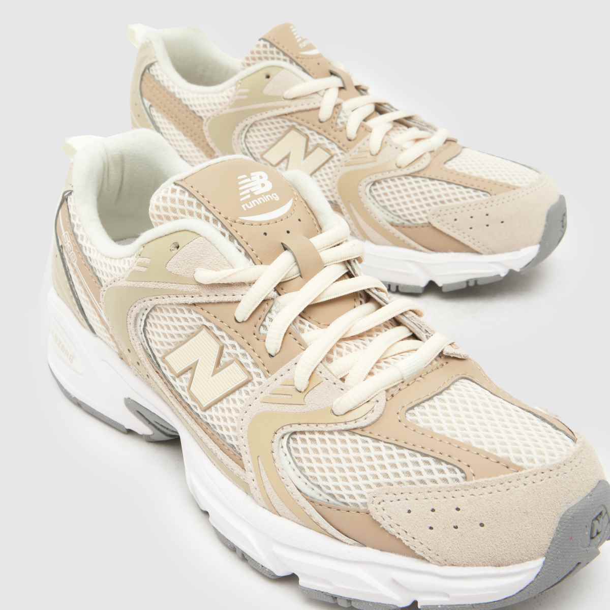 New Balance 530 Youth in Linen New Balance 530 4