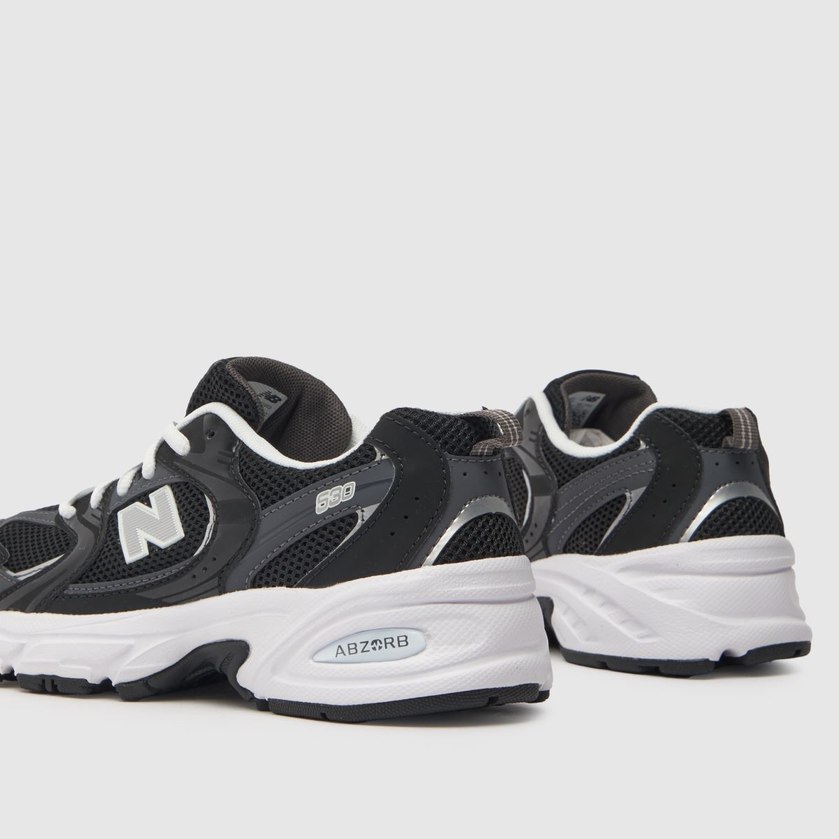 Kids Youth Black & Grey New Balance 530 Trainers schuh