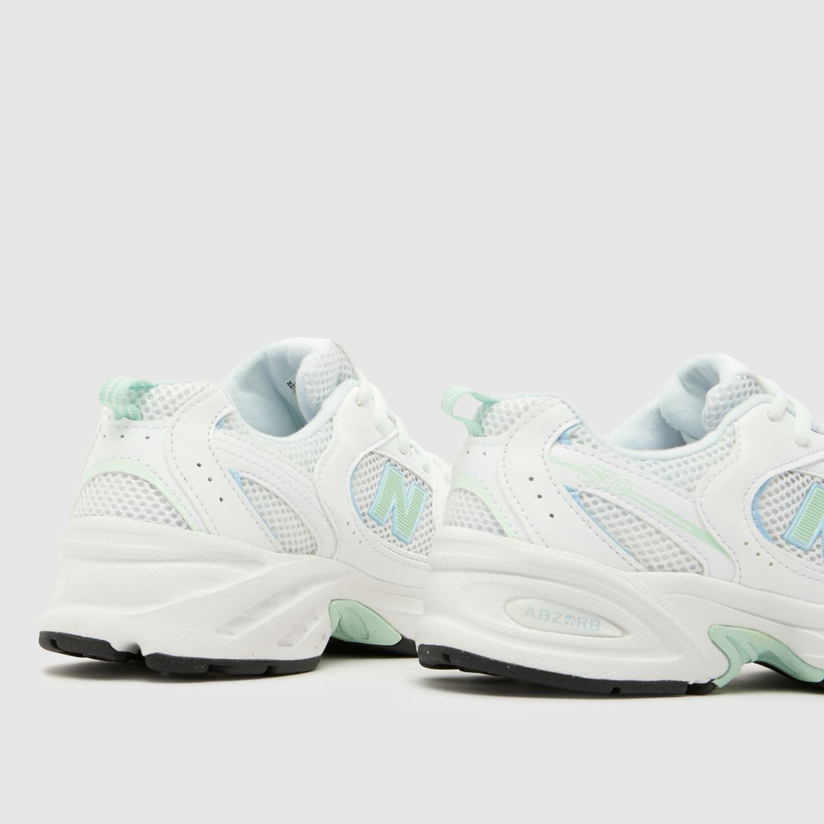 New Balance 530 Youth in White Multi New Balance 530 7