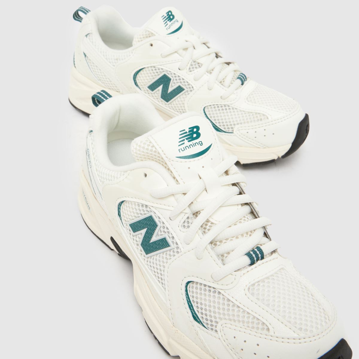 New Balance 530 Youth in White & Green New Balance 530 4