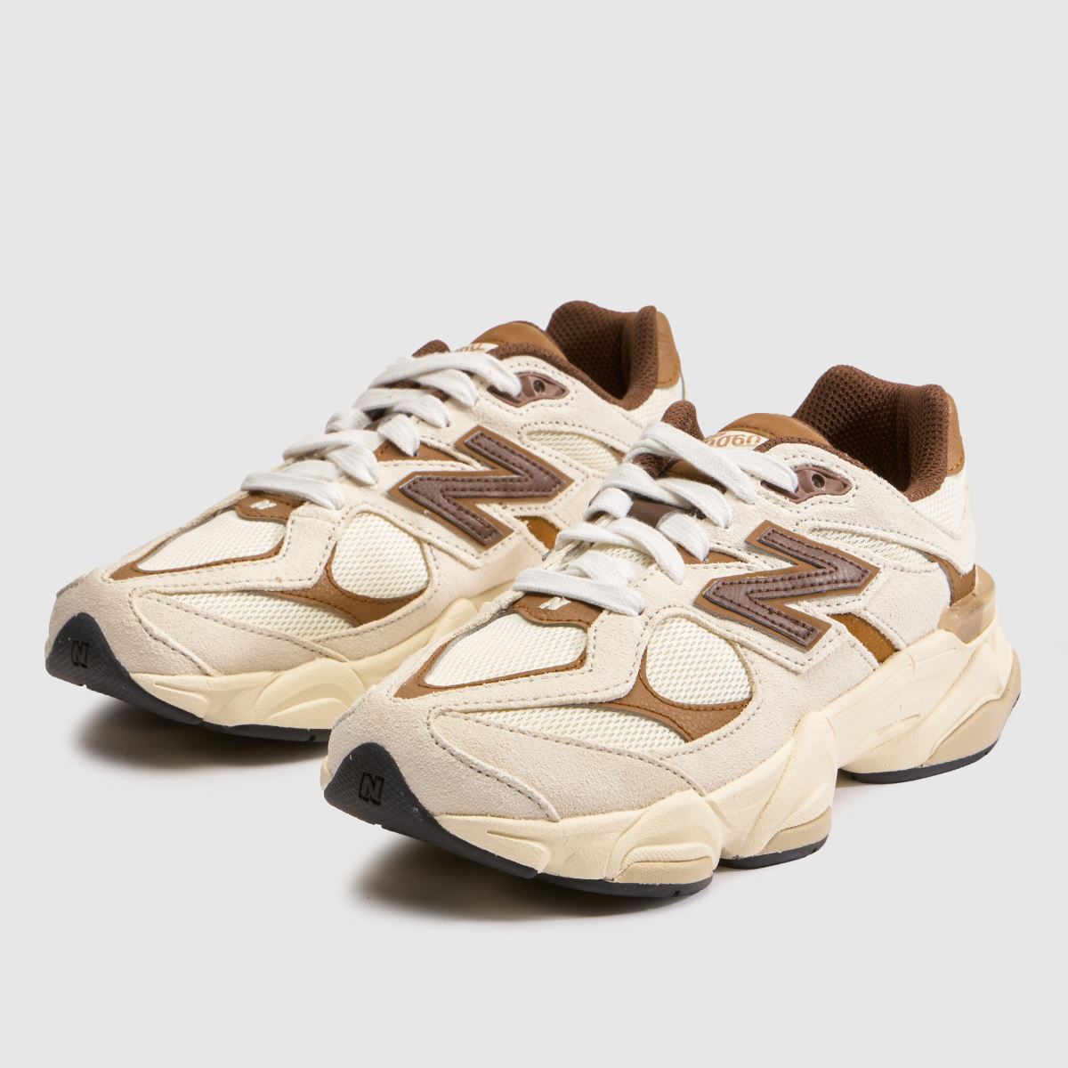 New Balance 9060 Youth in Beige Multi New Balance 9060 4