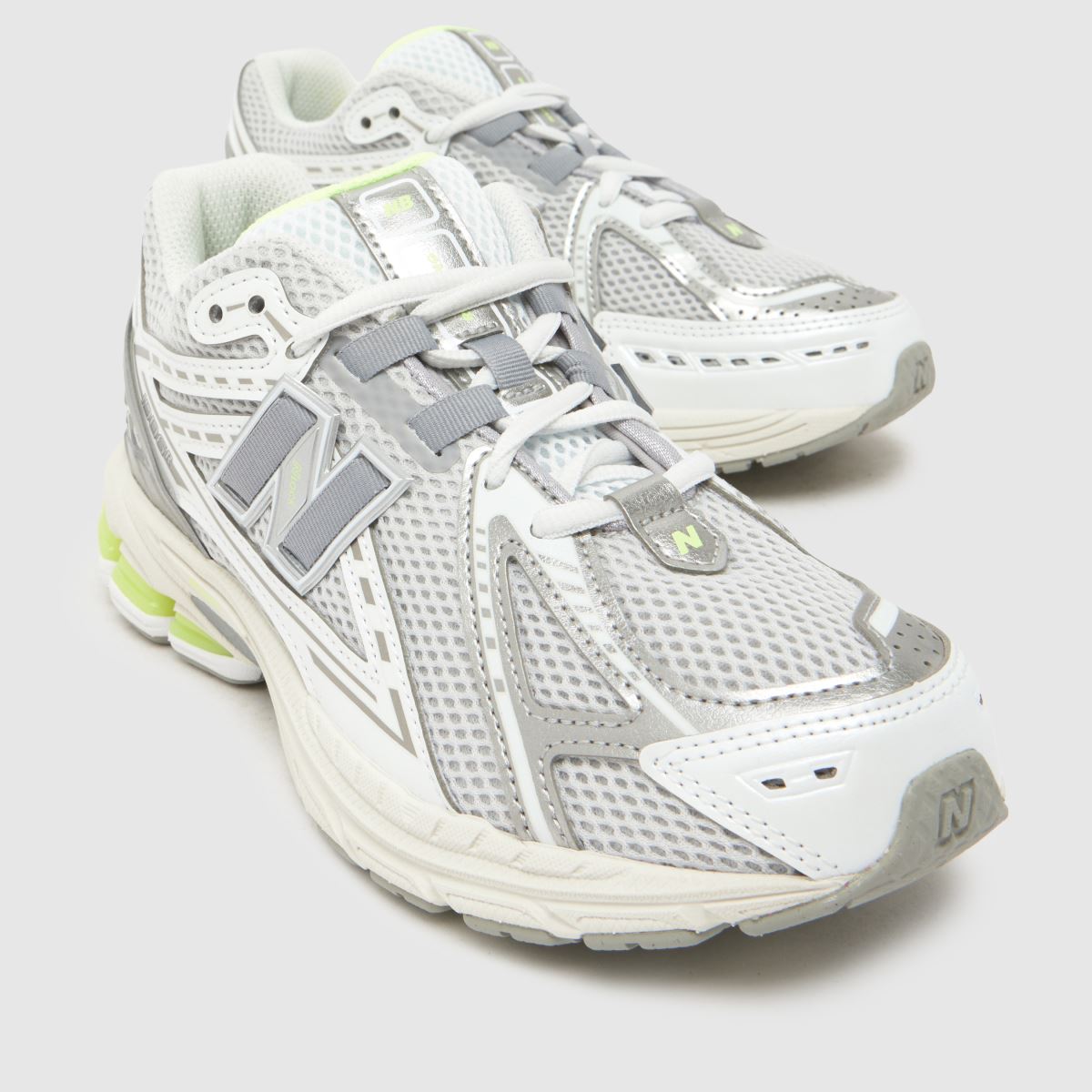 New Balance 1906 Youth in Light Grey New Balance 1906 4