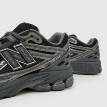 New Balance 1906 Youth in Black & Grey New Balance 1906,4 of 4