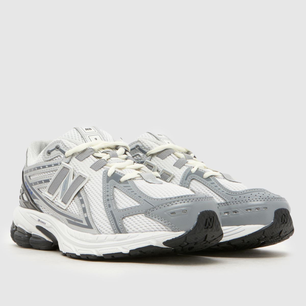 New Balance 1906 Youth in Grey New Balance 1906 1