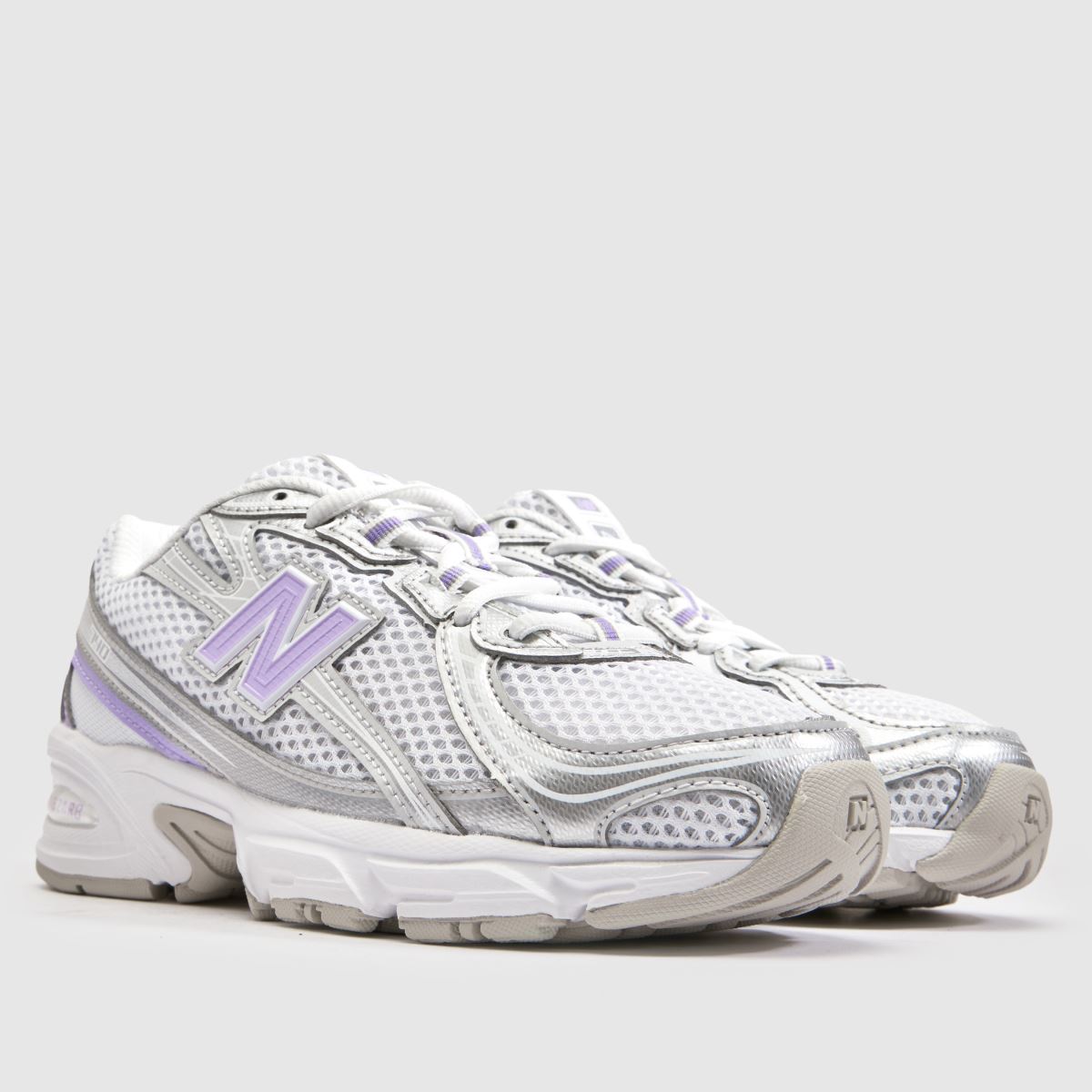 New Balance 740 Youth in White & Purple New Balance 740 1