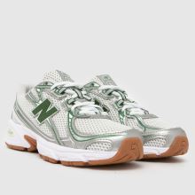 New Balance 740,2 of 4