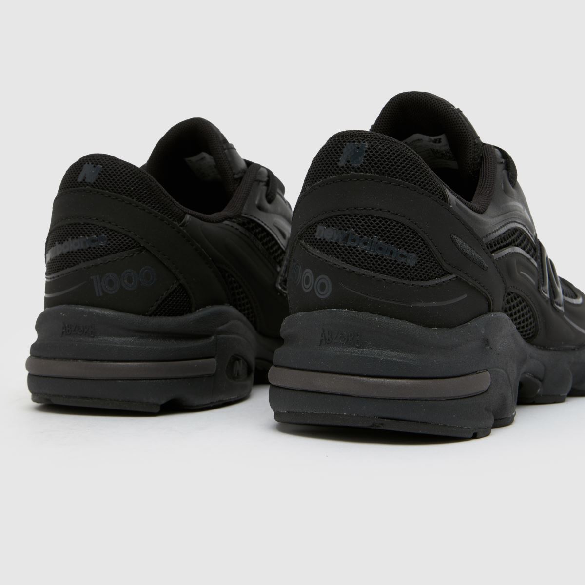 New Balance 1000 Youth in Black New Balance 1000 4