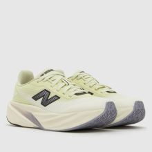 New Balance FuelCell Rebel V5 Youth in Pale Yellow New Balance FuelCell Rebel V5,2 of 4