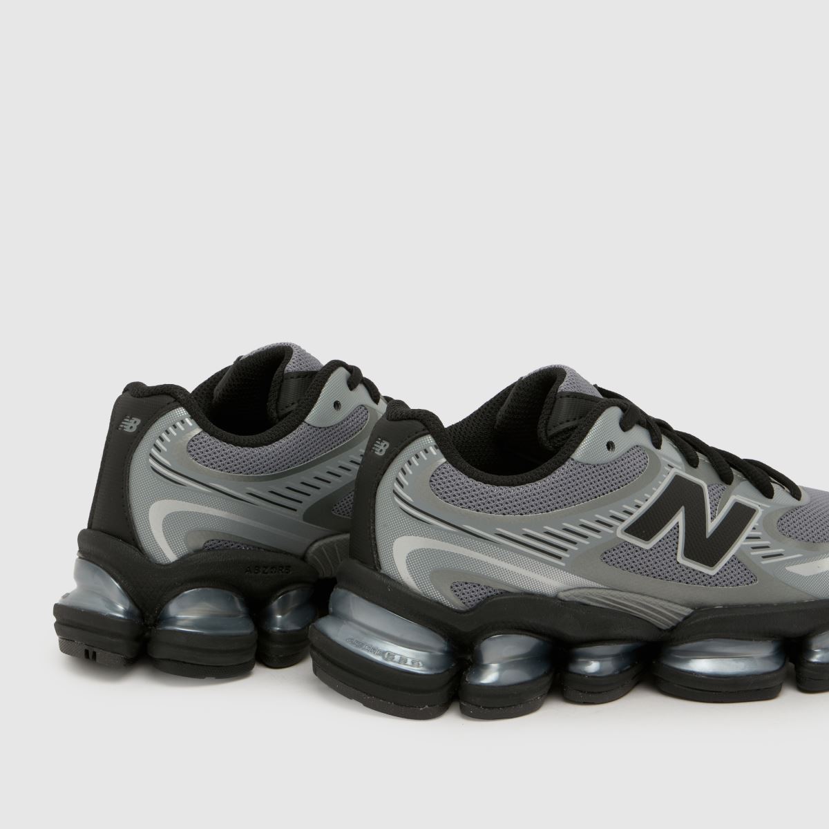 New Balance ABZORB 2000 Youth in Black & Silver New Balance ABZORB 2000 7