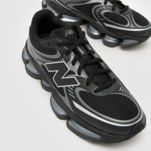 New Balance ABZORB 2000 Youth in Black & Silver New Balance ABZORB 2000,3 of 4