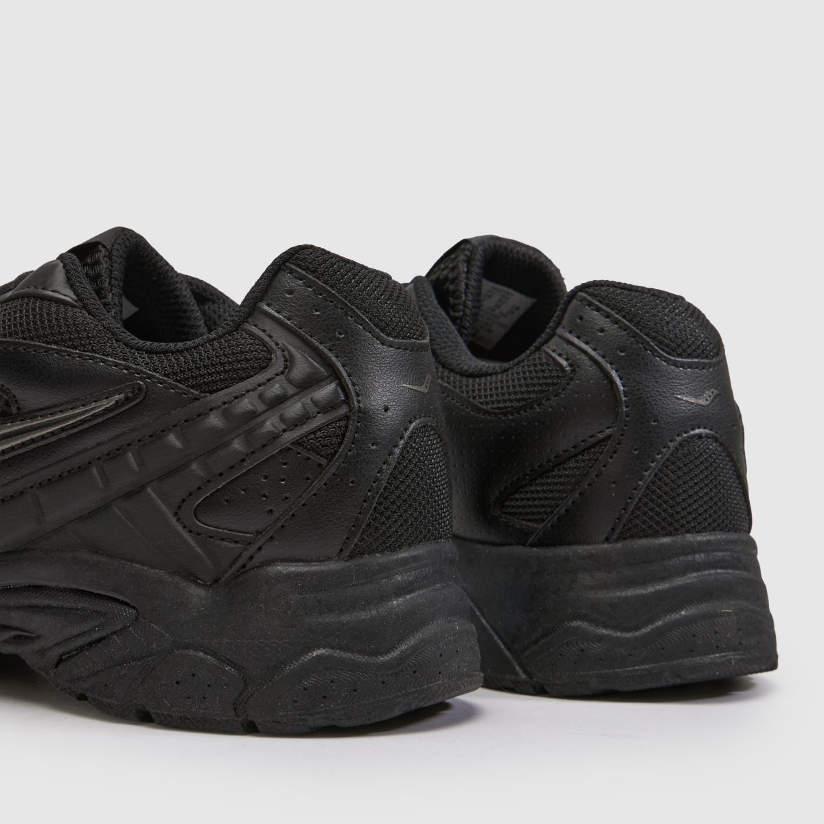 Saucony Volt 1000 Youth in Black Saucony Volt 1000 7