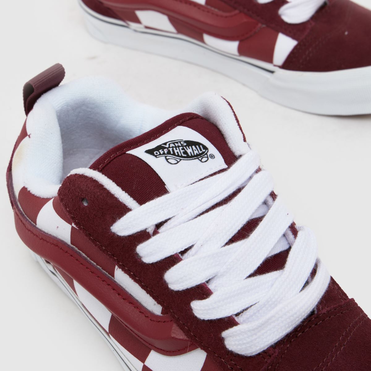 Vans Knu Skool Youth in White & Burgundy Vans Knu Skool 4