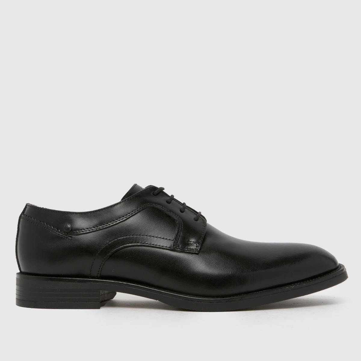 Base London Sleeve Shoes in Black